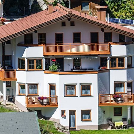سانكت أنتون ام ارلبرغ Haus Markus Strolz المظهر الخارجي الصورة